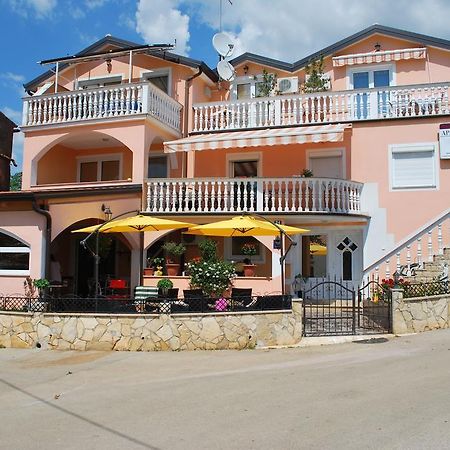 Apartments Maria Poreč Buitenkant foto