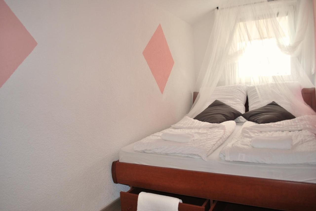 Apartments Maria Poreč Buitenkant foto