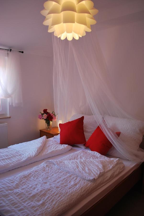 Apartments Maria Poreč Buitenkant foto